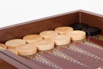 träbackgammon